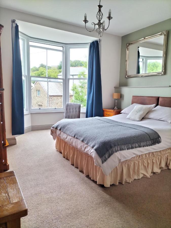 Deluxe Doppel-/Zweibettzimmer