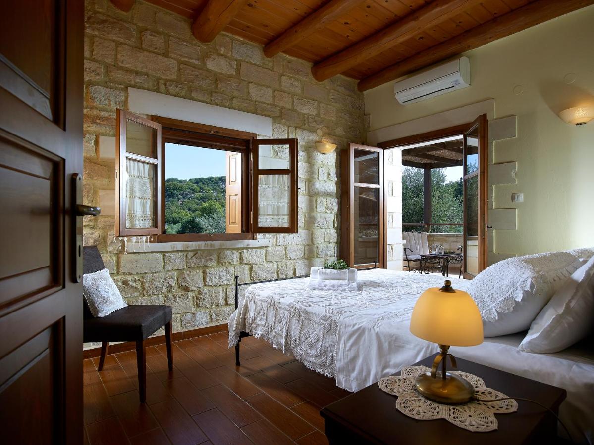 Three-Bedroom Villa with Private Pool - Kyveli