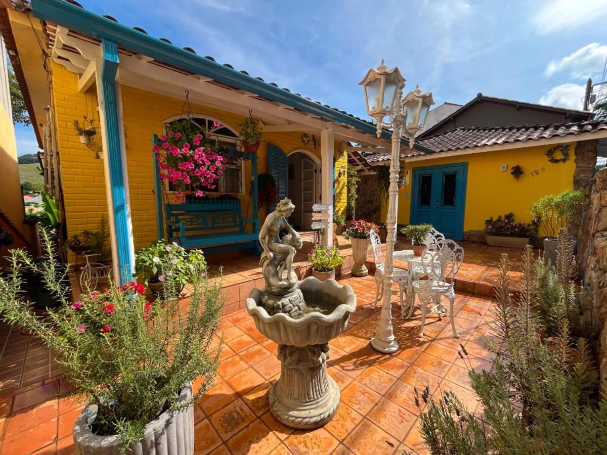 Pousada das Flores - B&B