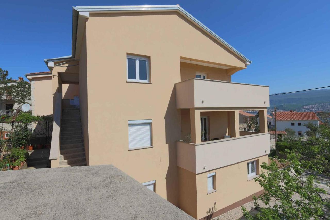 Apartment in Silo - Insel Krk 50537 - Chambres d’hôtes Šilo