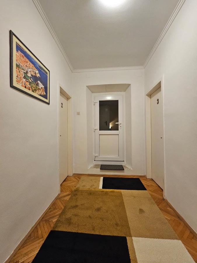 De Spot Guest House - Pile Old Town Gate - Bed and Breakfast Dubrovnik