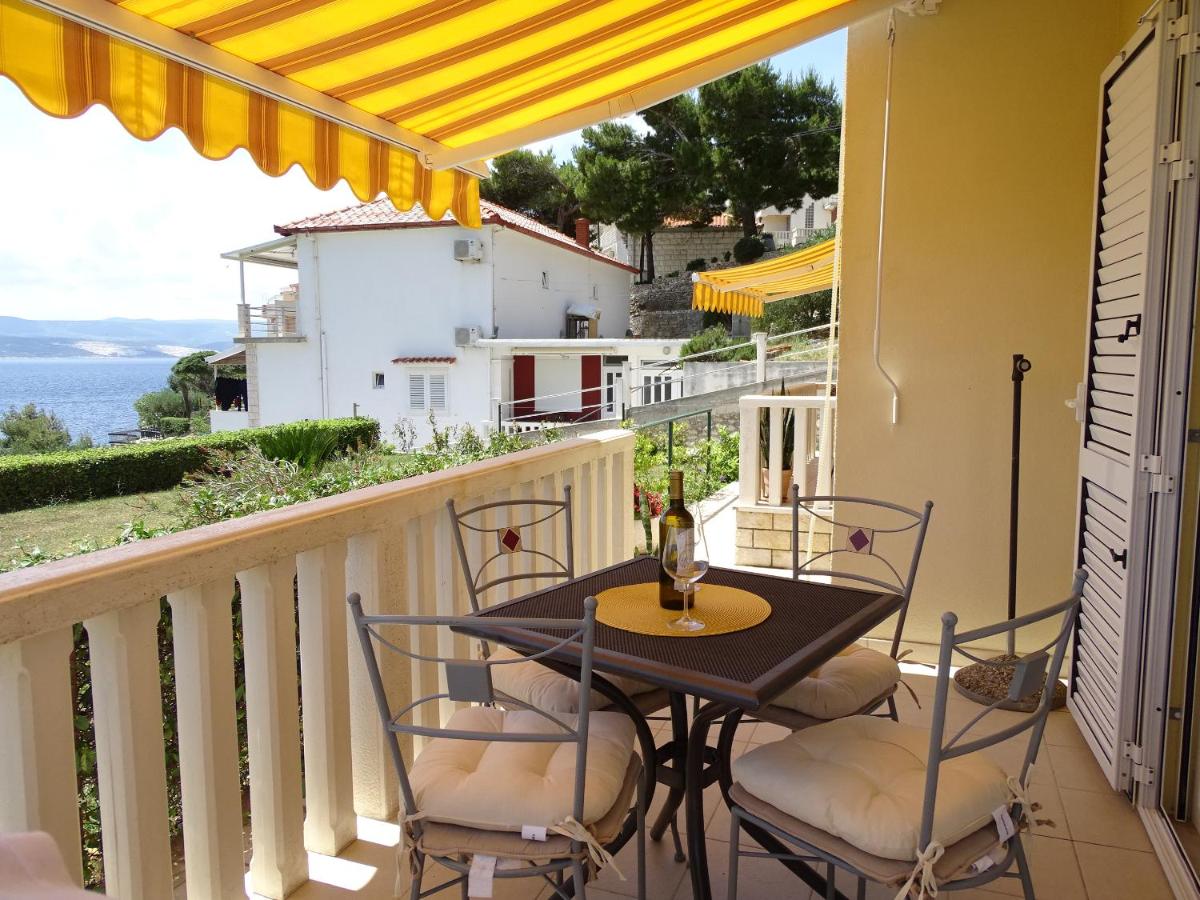 4pax Apartment ON THE BEACH with garden, sea view, terrace & parking - Ap A1 - Chambres d'hôtes Mimice