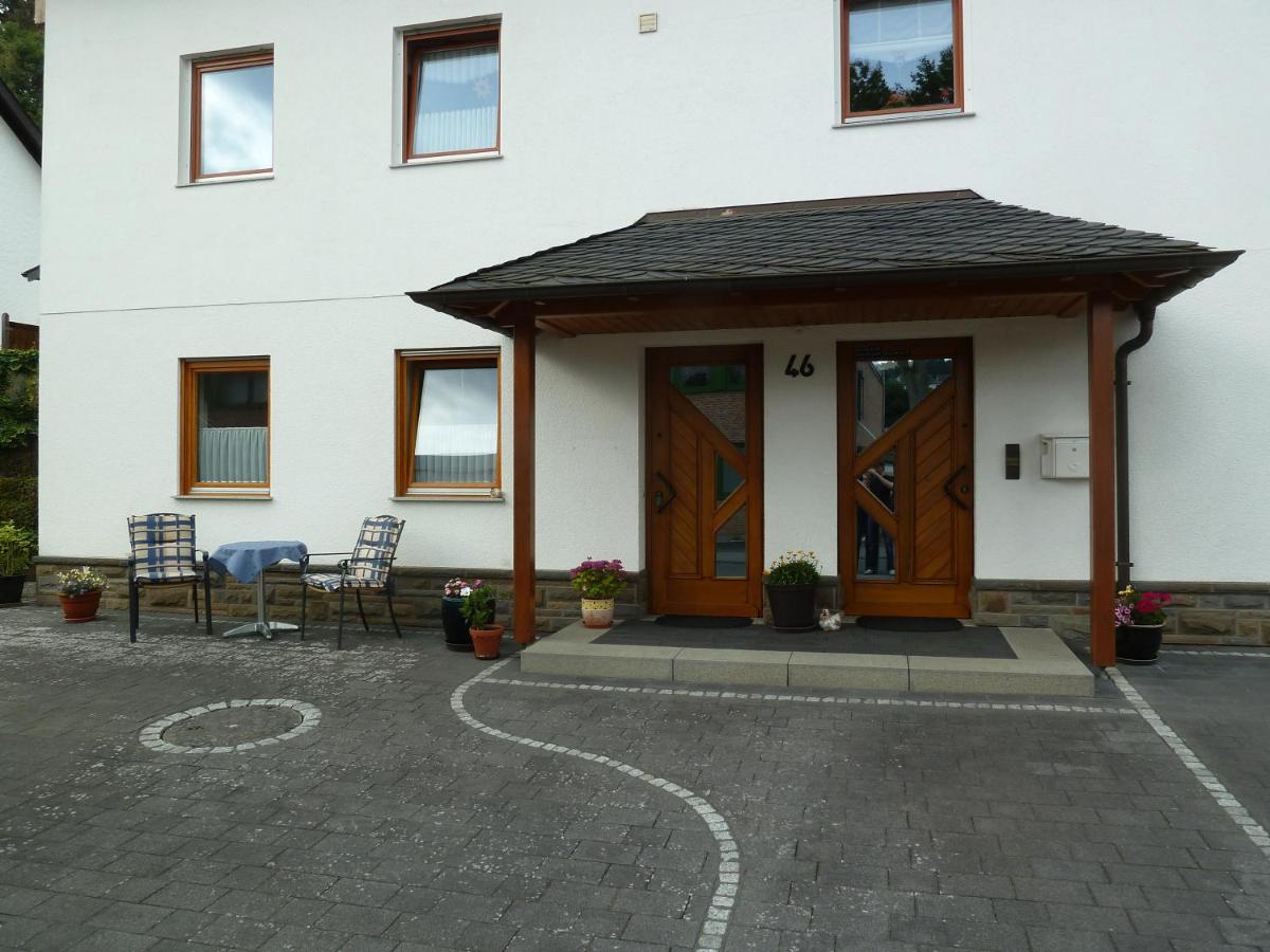 B&B Adenau - Ferienwohnung Auel - Bed and Breakfast Adenau