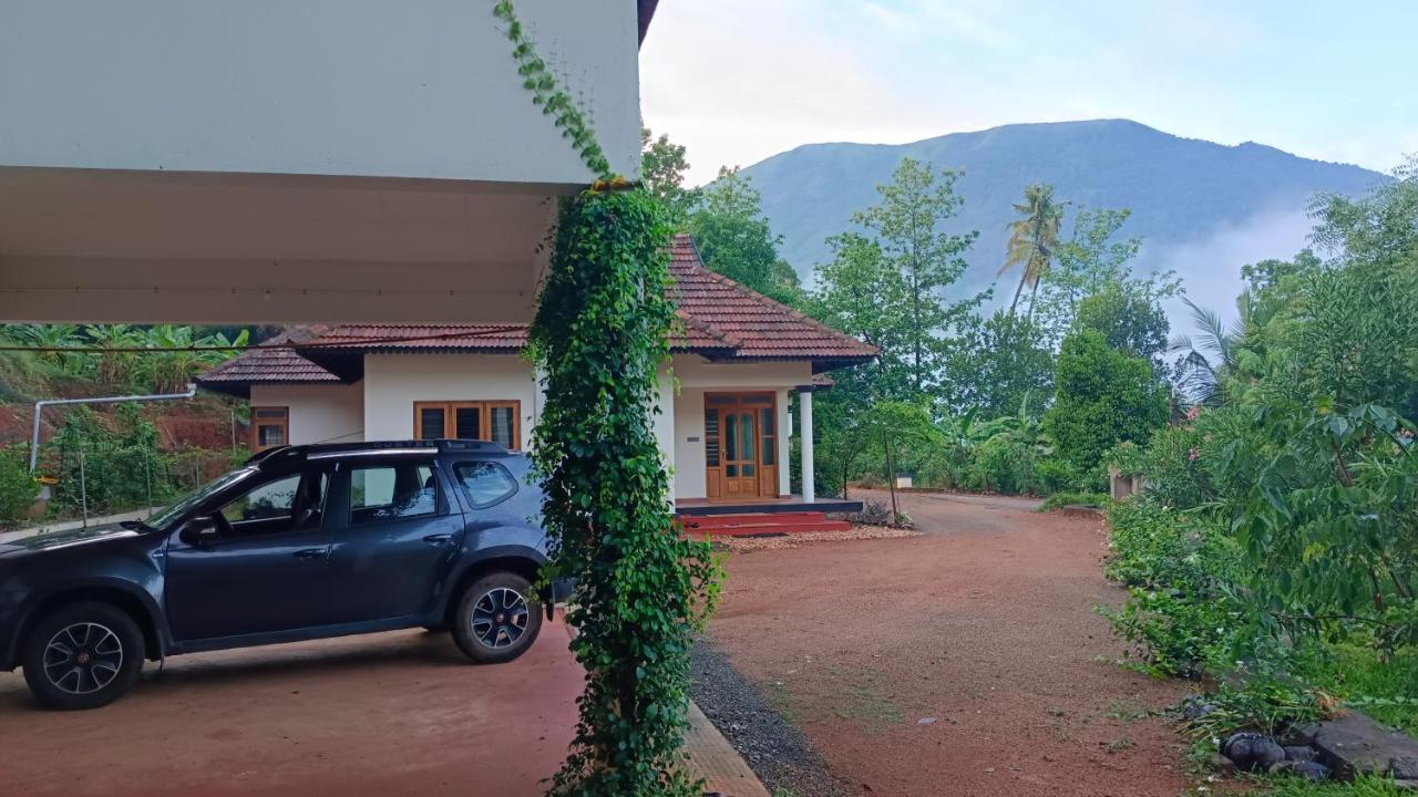 Mountain View Villa Vacation Rental - B&B