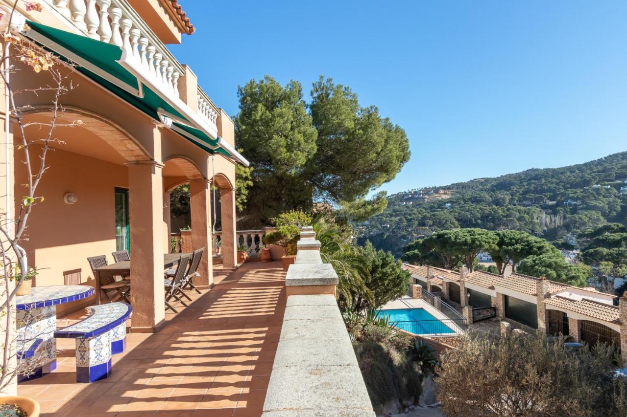 Villa con piscina privada en Begur - Chambres d’hôtes Begur