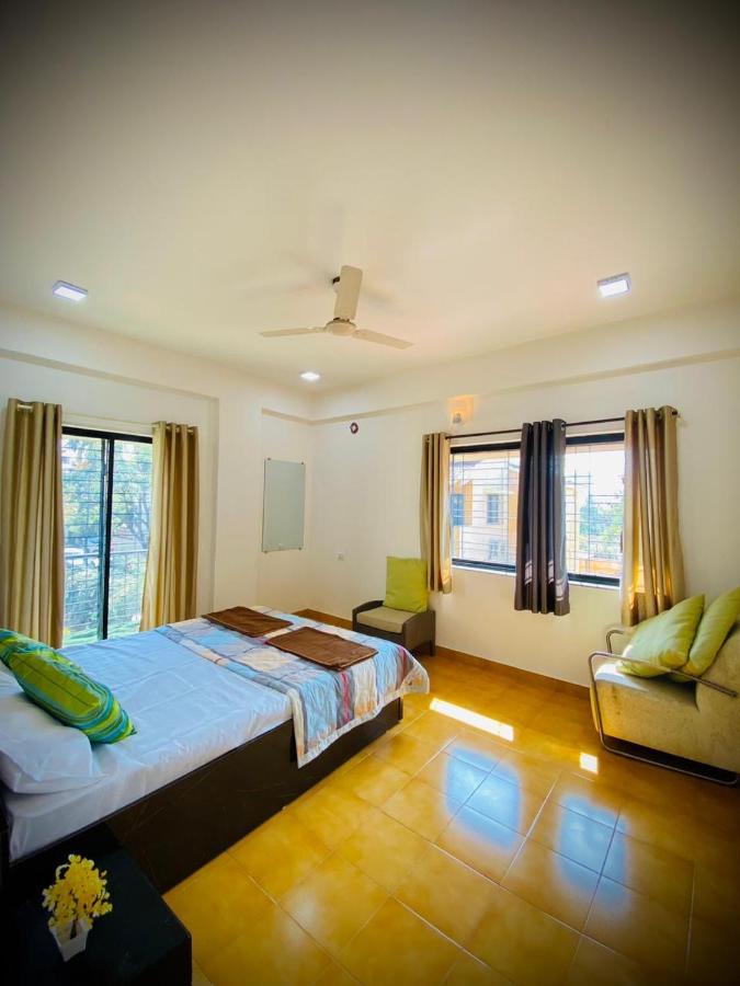 Vastu Villa Lonavala - B&B