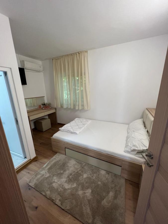 Vila A Mirela - Ferienwohnung Eforie Nord