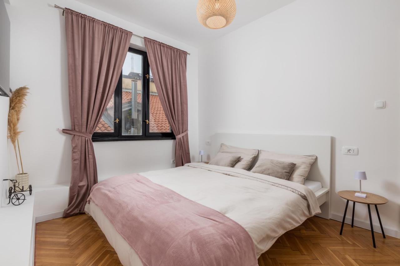 Two-Bedroom Deluxe Apartment