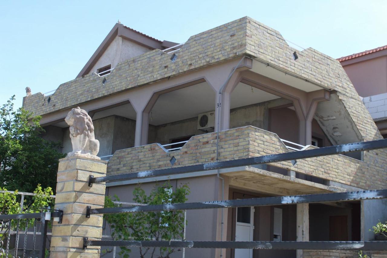 Apartmani Ivan Šajnović - B&B
