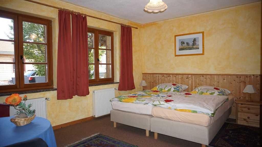 Tweepersoonskamer met 1 of 2 Bedden - Douche