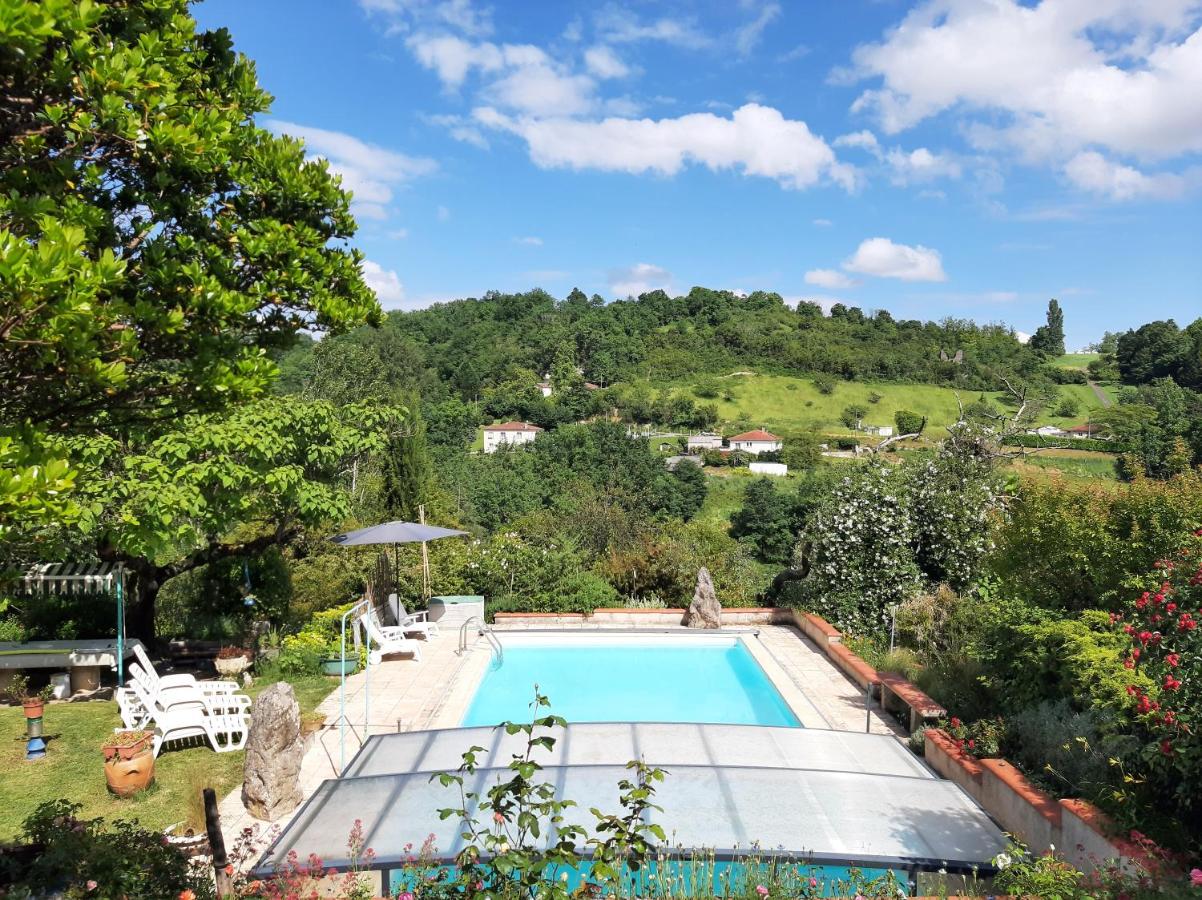 B&B Port-Sainte-Marie - Maison sur les coteaux pour 4-5 personnes avec jardin et piscine, vue panoramique, - à 25 minutes d'Agen - Bed and Breakfast Port-Sainte-Marie