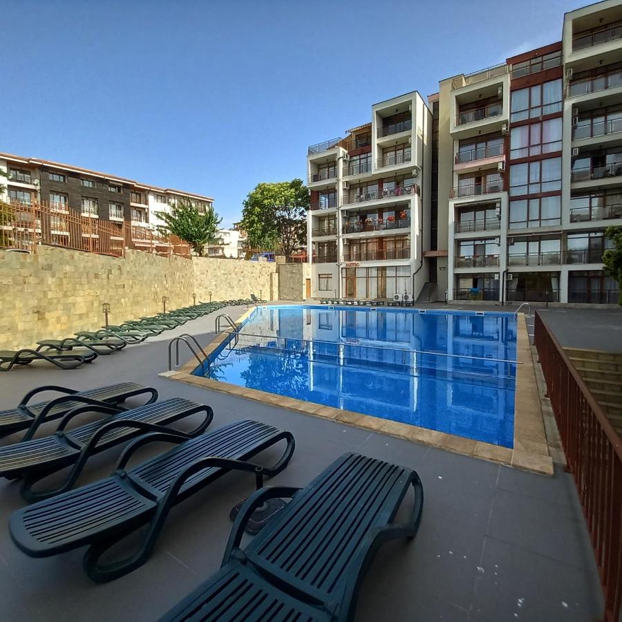Helios Seaview Apartment - B&B