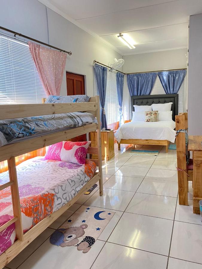 Habitación Familiar