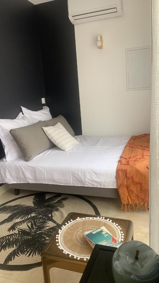 Studio with Sofa Bed
