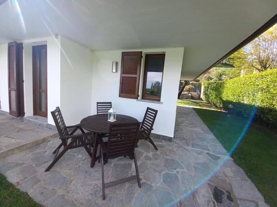 Lake Home Holiday Wellness Villa da sogno sul lago - Chambres d’hôtes Pusiano