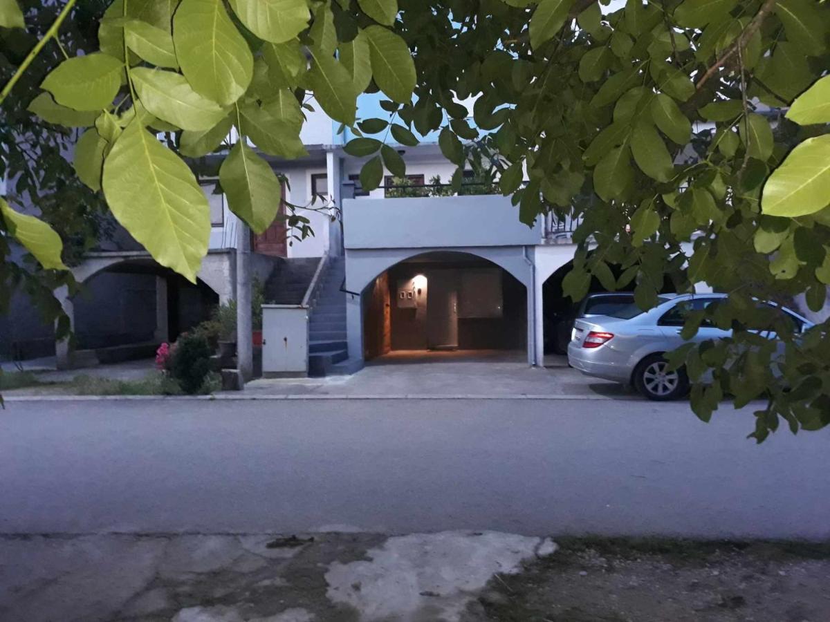 Apartman Božur - Ferienwohnung Trebinje