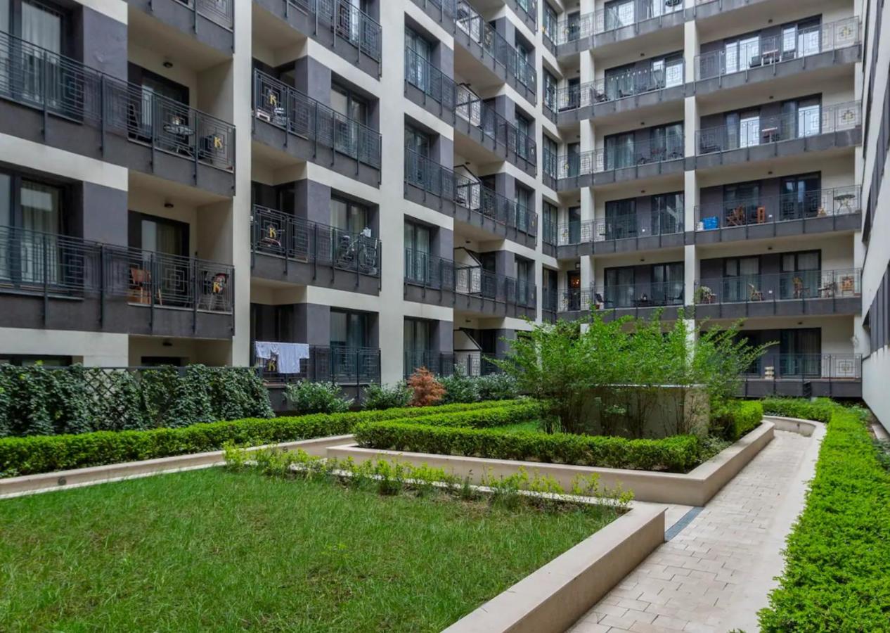 Romantic Home by Andrassy street with Garage and Rooftop Pool - B&B Budapest