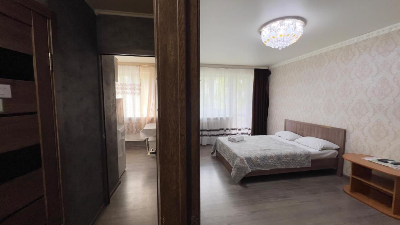 АЛЬ-ТАИР Апартаменты 1-ком в центре - Bed and Breakfast Petropavl