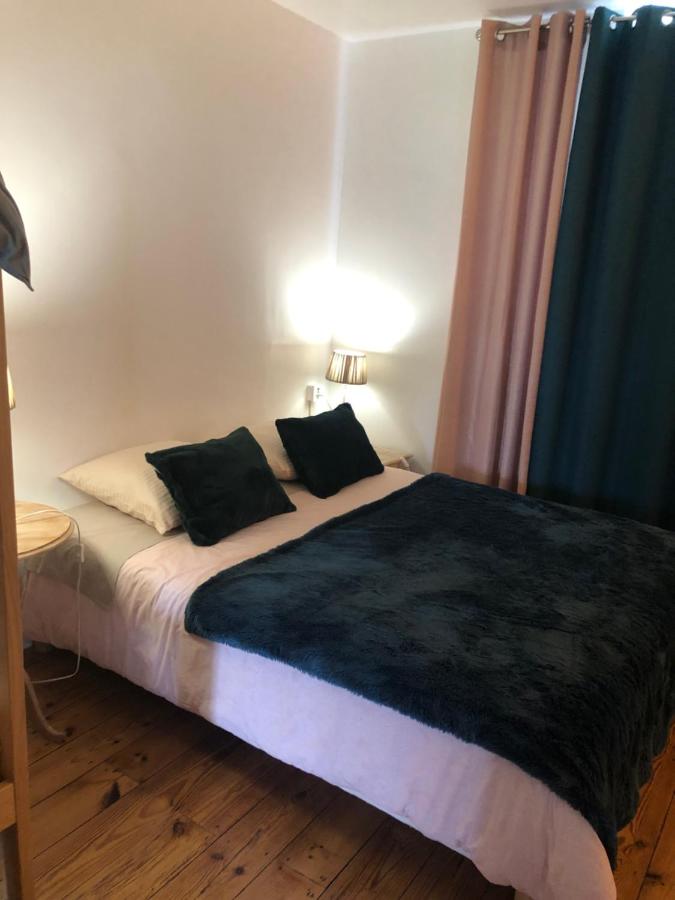 Vierbettzimmer mit Bergblick