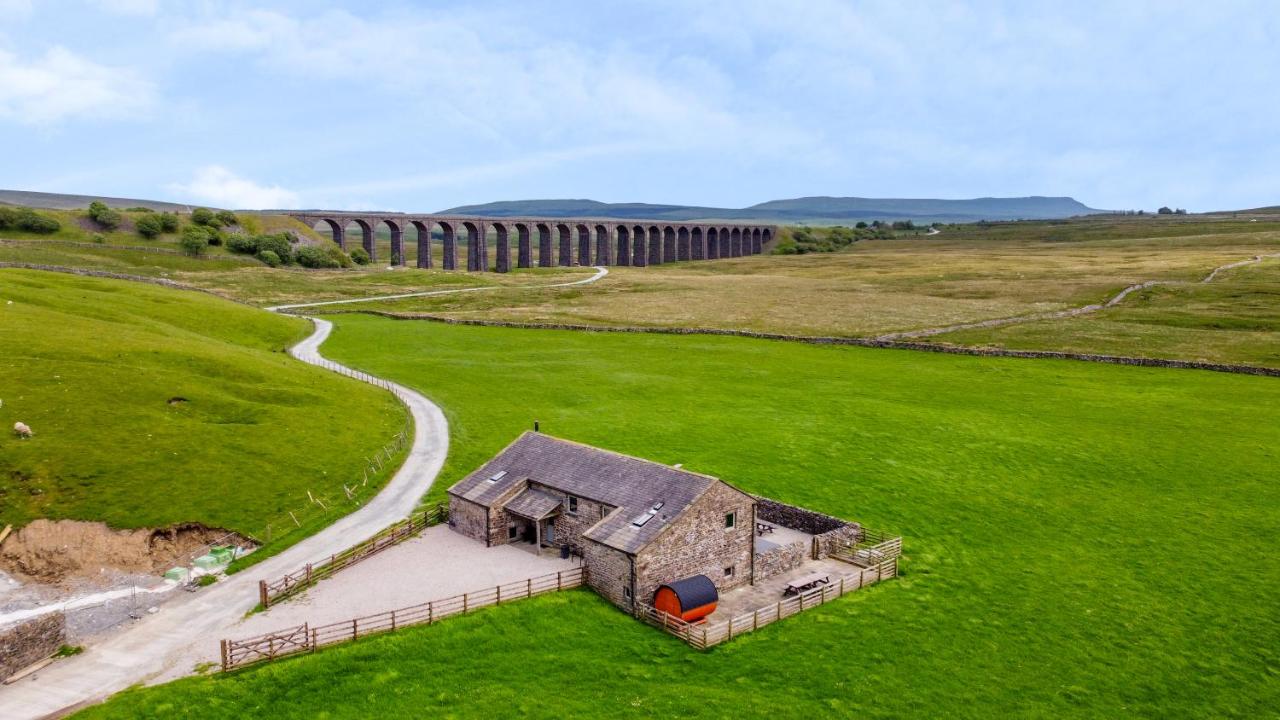 B&B Carnforth - Three Peaks Barn - Bed and Breakfast Carnforth