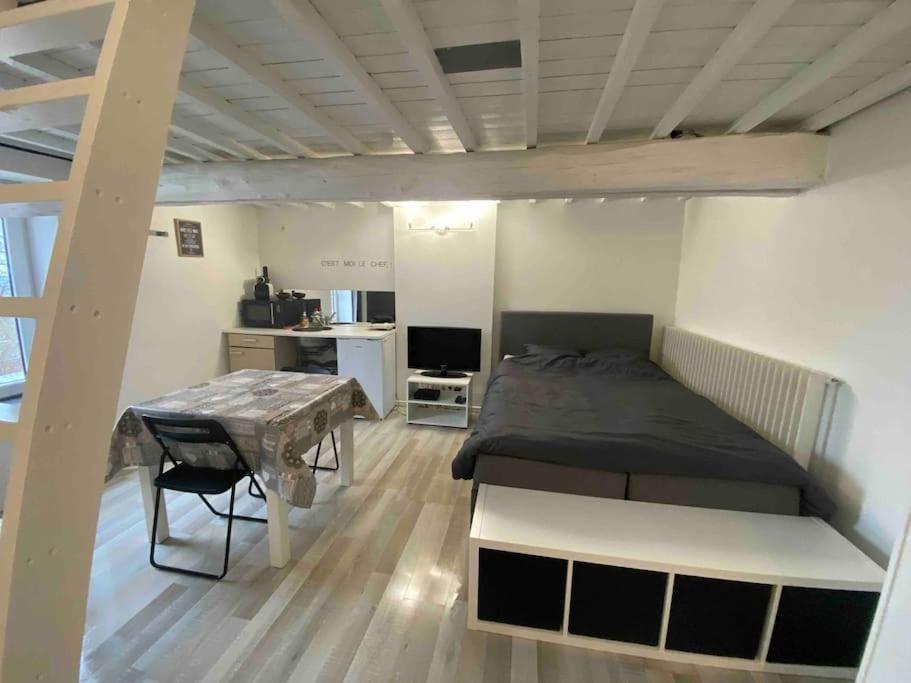Studio duplex Les petites sources - Bed and Breakfast