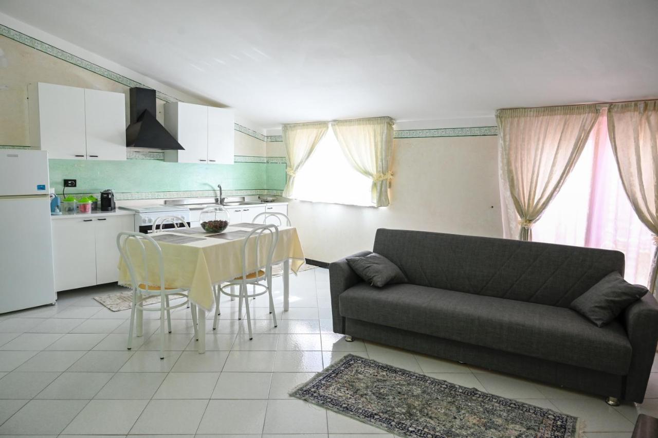 B&B Acri - HOME 2000 - Bed and Breakfast Acri