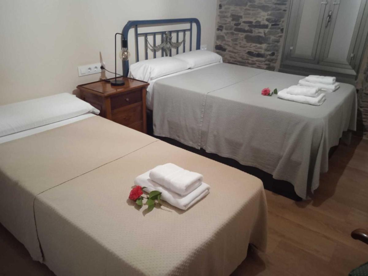 Triple Room with Shared Bathroom