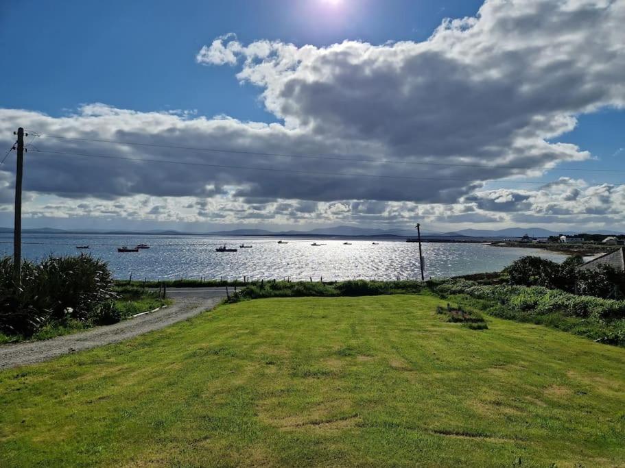 Houses by the Sea An Fód Dubh - Bed and Breakfast