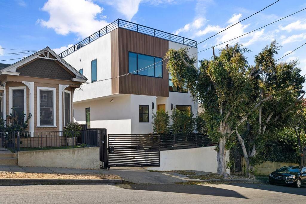 Rooftop 3B 3BA House Near Dodger Stadium and DTLA - B&B