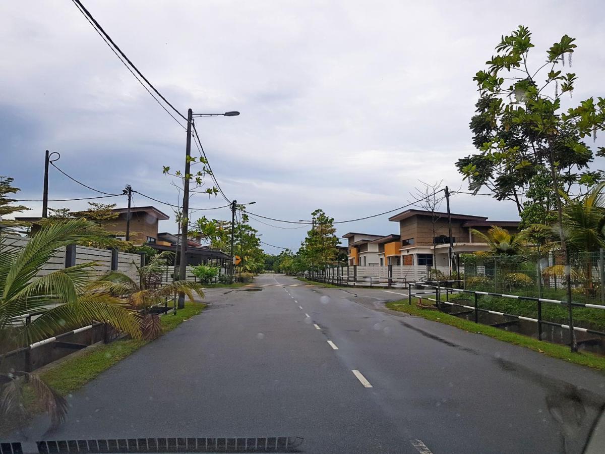 Siantan In Paya Rumput Near Std Hang Jebat, Sg Udang & UITM Lendu - B&B