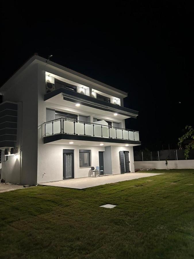 SLS Nikiti - B&B