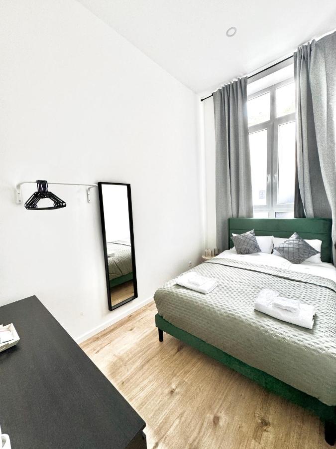 Heaven Homes - Privatzimmer mit Bad im Herzen von Düsseldorf - Ferienwohnung Düsseldorf