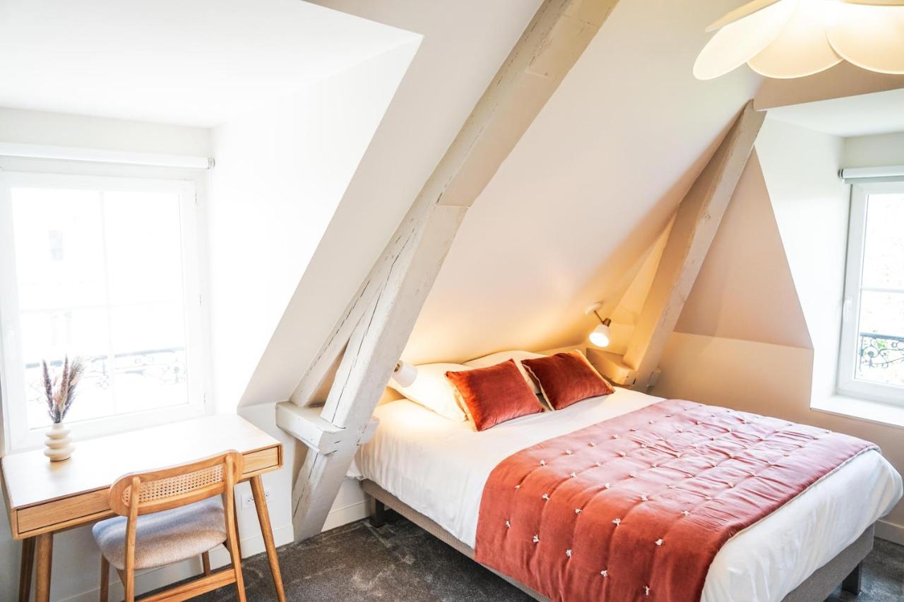 Camera Matrimoniale con Vista Parco