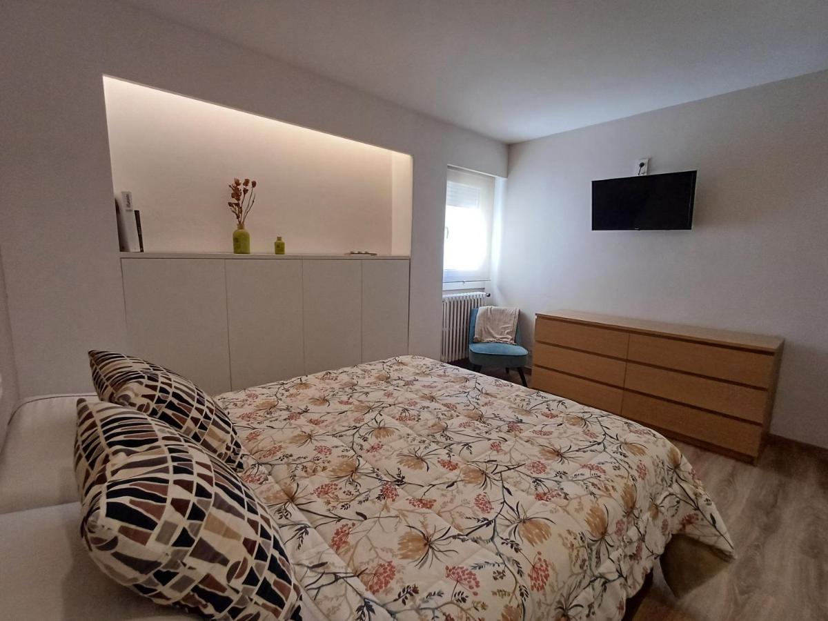 Villa Mayfa - alójate en pleno centro de Ourense - B&B