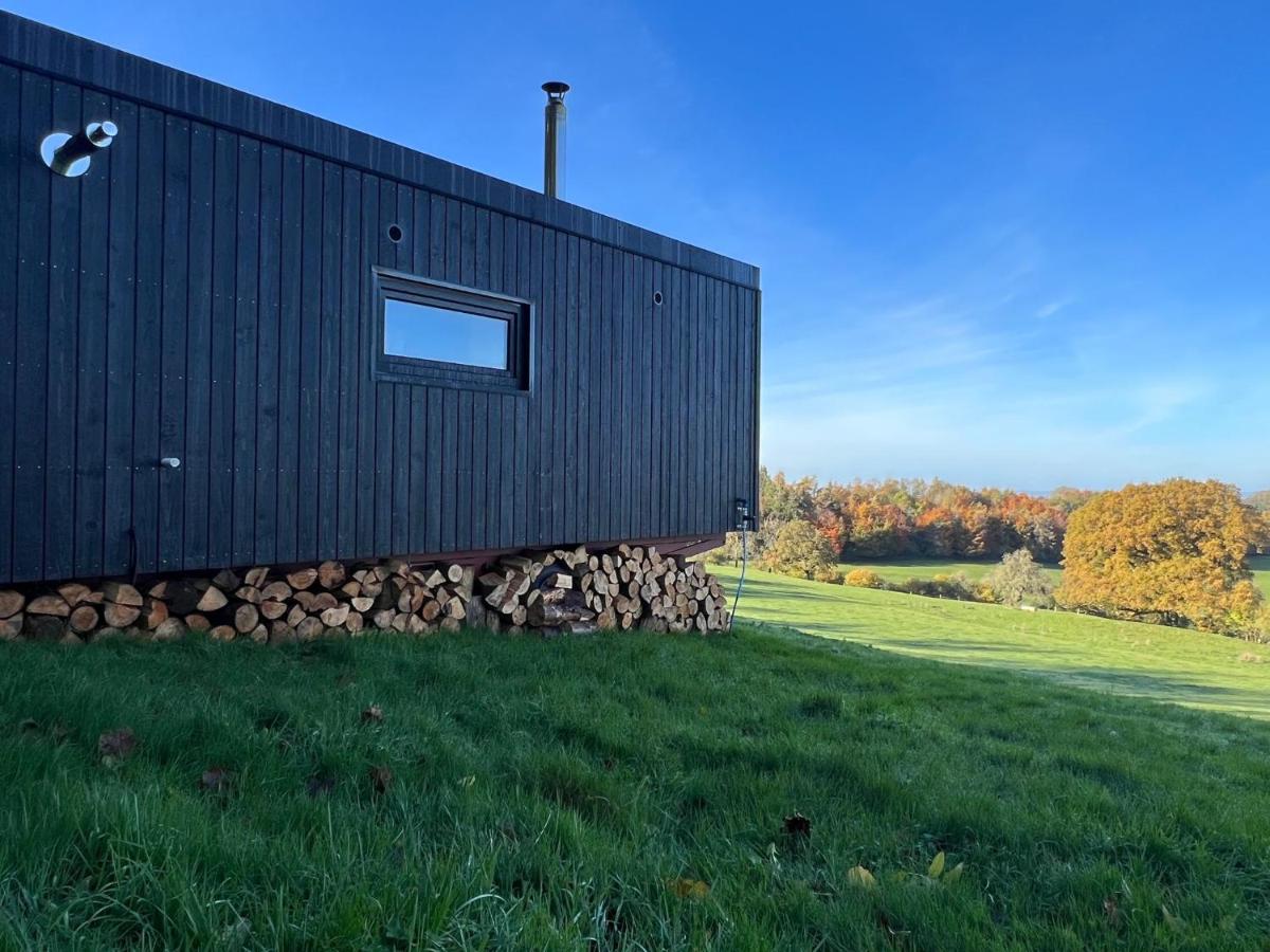 Offgrid Tiny Home W/ Spectacular View Of Cotswolds - B&B Cheltenham