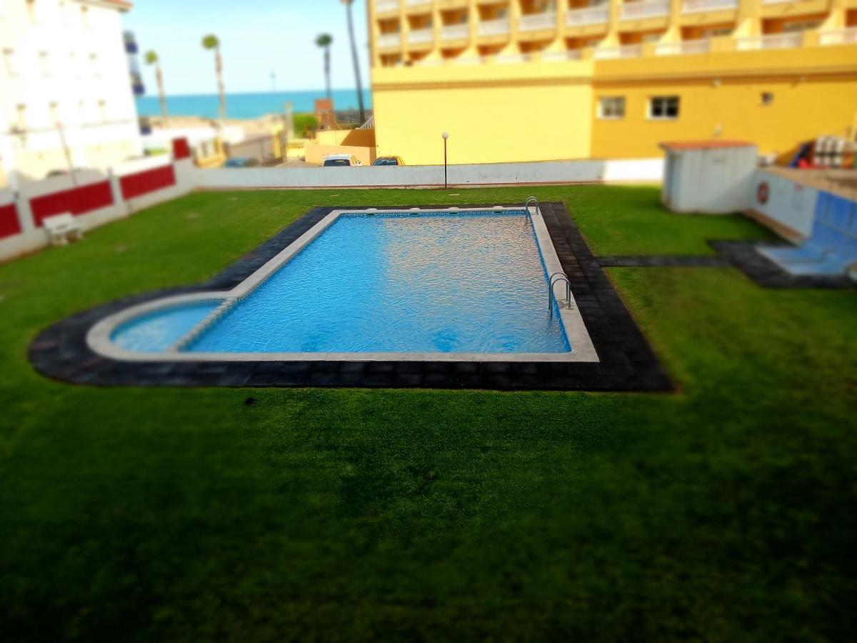 PRECIOSO ATICO frente al Mar - B&B