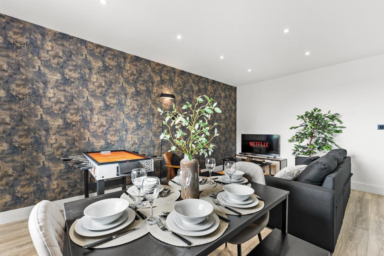 Stylish 2-Bedroom Flat in Norwich - Sleeps 6 - Bed and Breakfast
