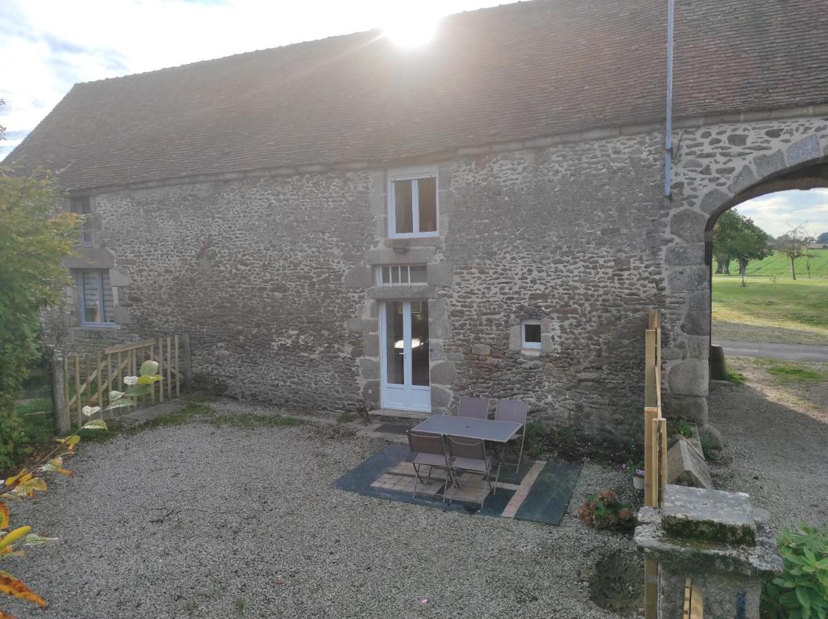 Maison spacieuse et calme à la campagne - B&B