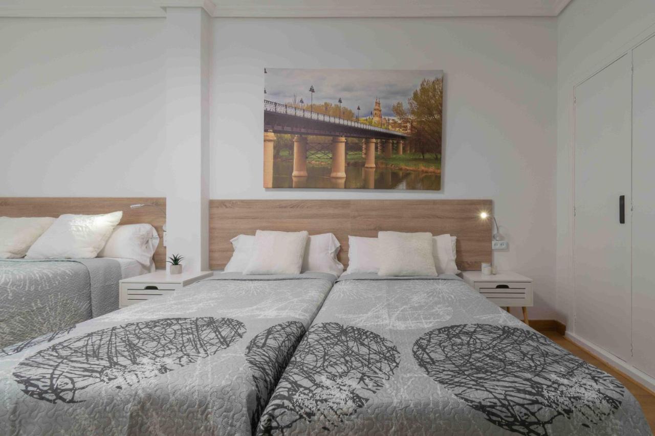 Quadruple Room with Private Bathroom