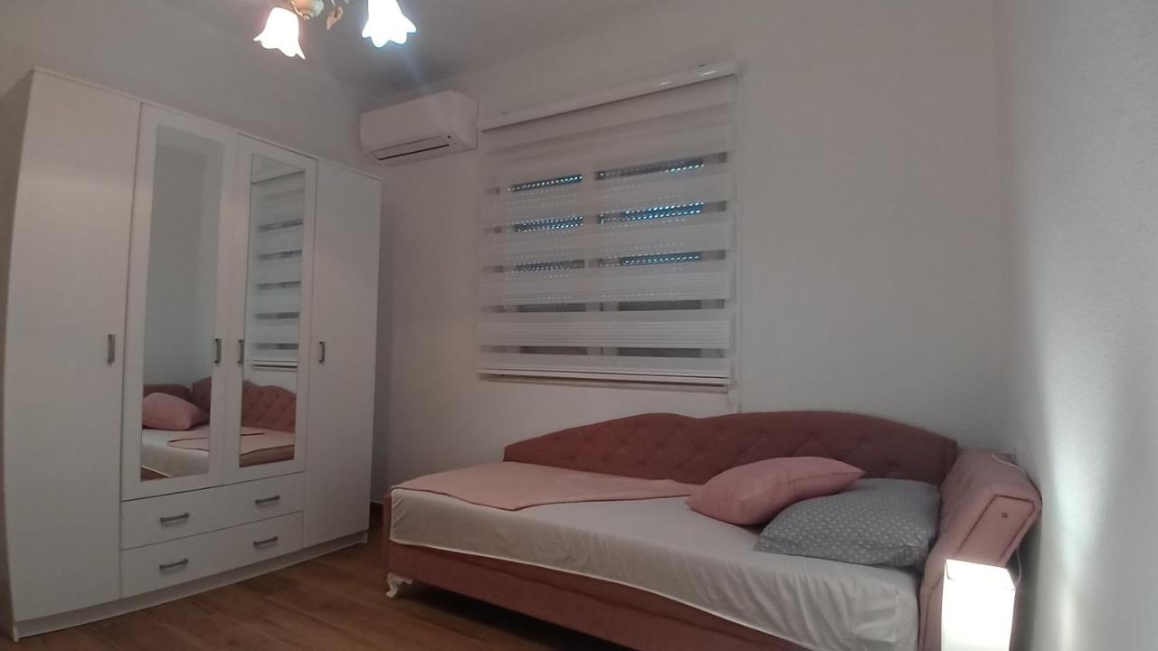 Apartamento con balcón