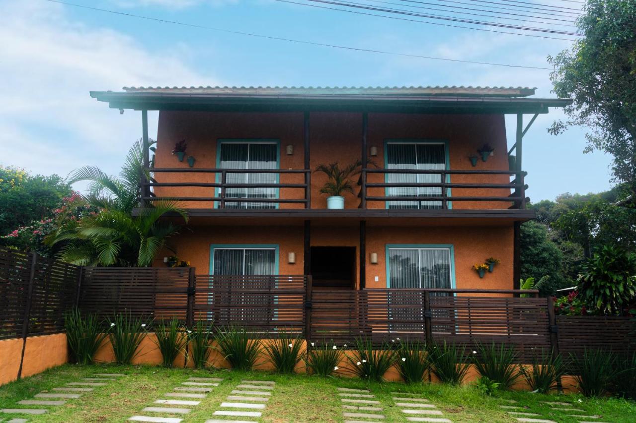 Namaste Flats Praia do Rosa - B&B