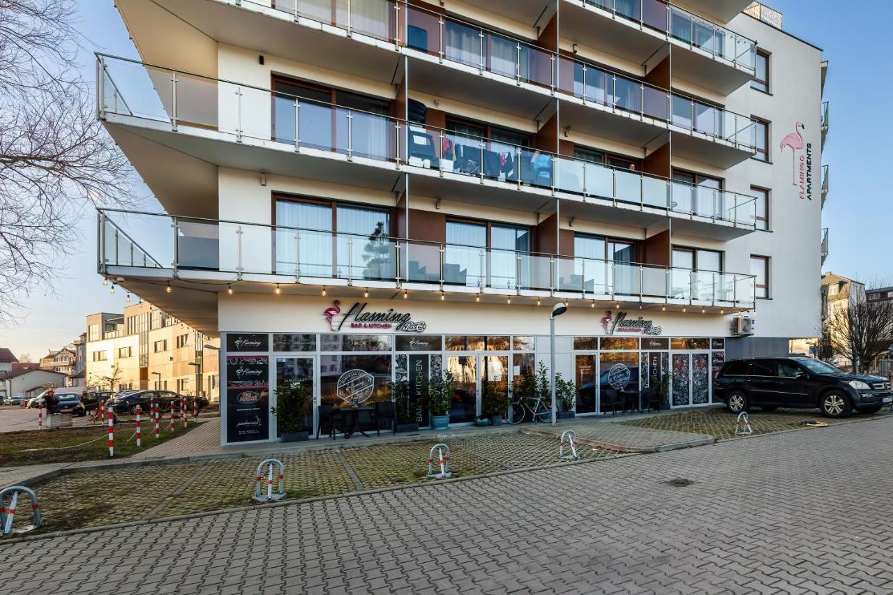 Flamingo Studio with Balcony in Międzyzdroje SeaView by Rent like home - Chambres d’hôtes