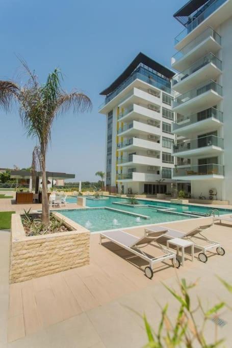 Dels Luxury Apartment at Pavilion Apartments, Cantonment, Accra - B&B