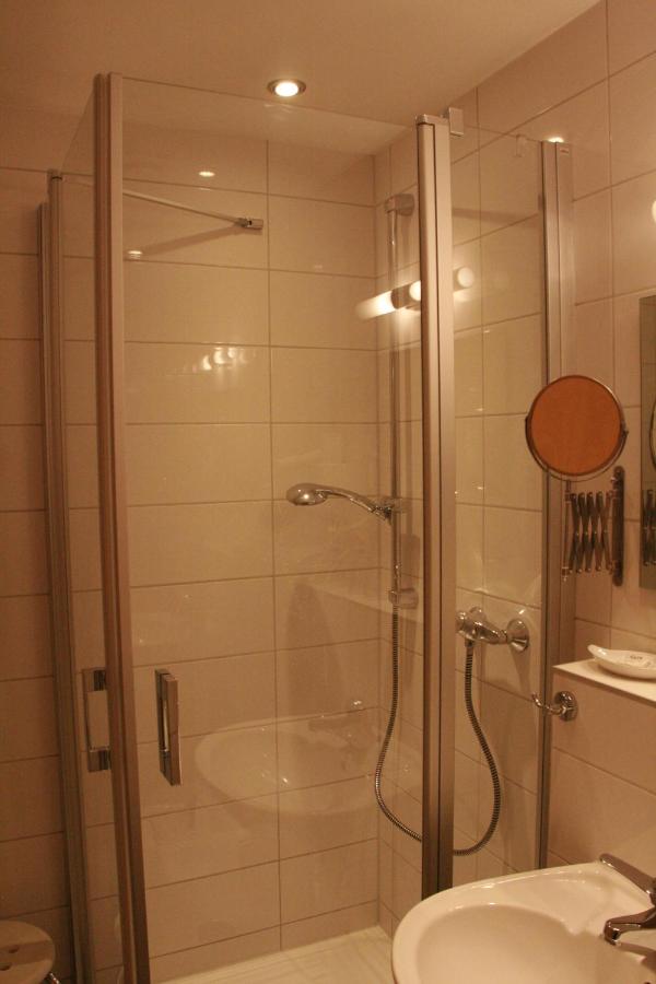 Doppelzimmer mit eigenem Bad