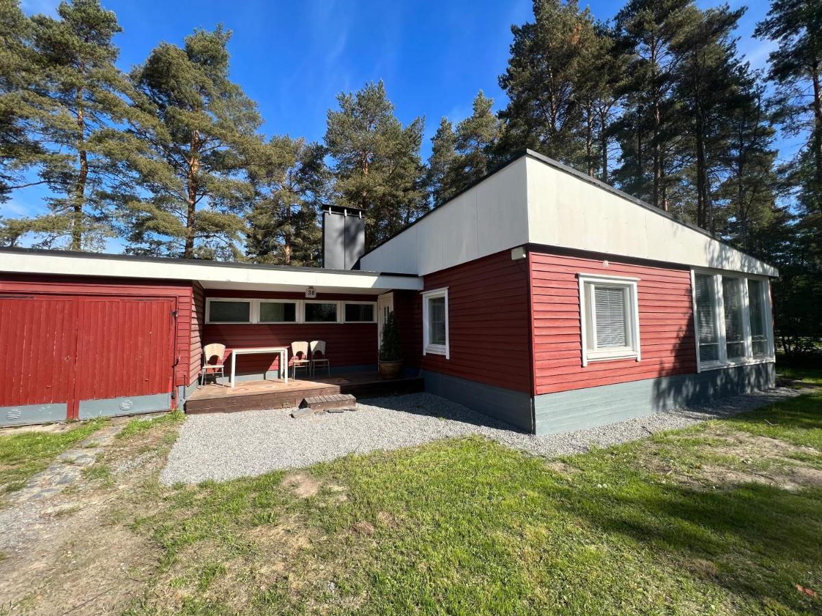 Pihlajan talo - B&B