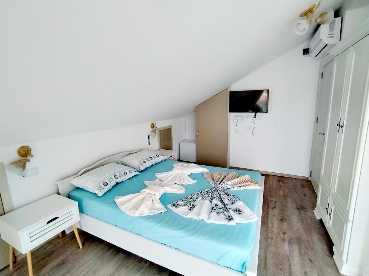 Deluxe Double Attic Room with Side Sea View
