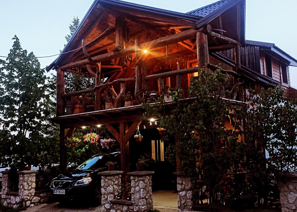 Apartman Tošić - B&B Zabljak