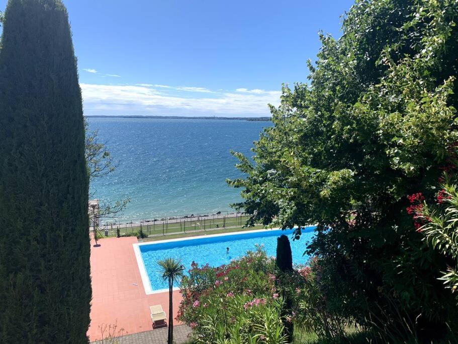 Lake view apartment - Ferienwohnung Padenghe sul Garda