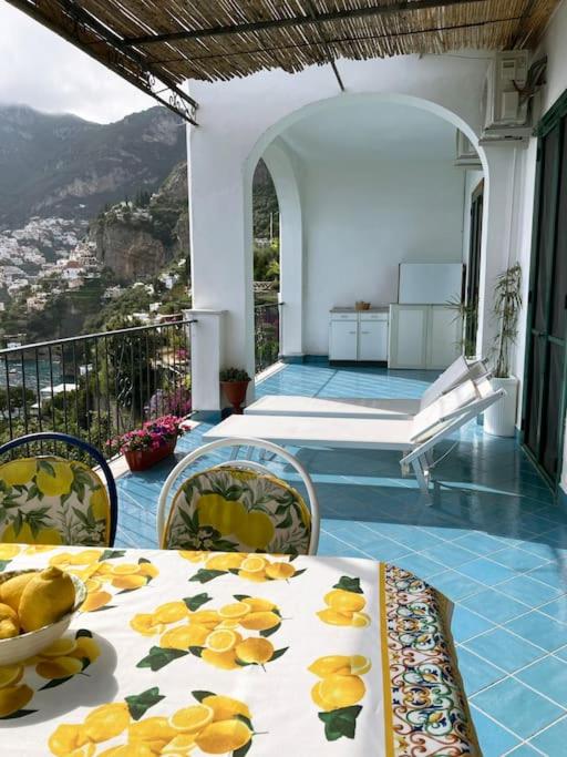 Casa Intiso - Two double bedroom apartment - B&B Positano