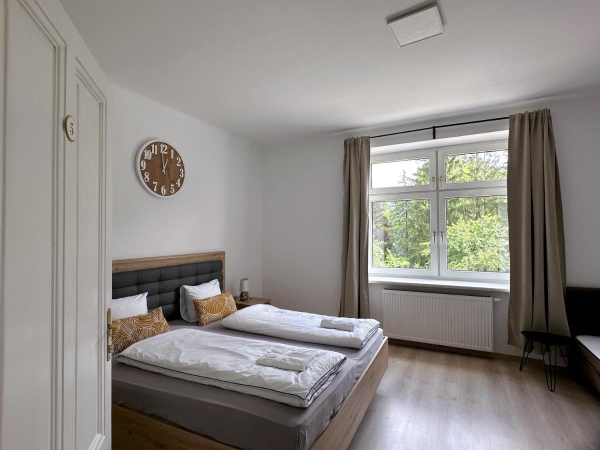 Triple Room with Shared Bathroom